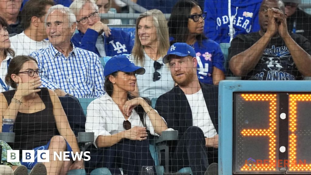 Pangeran Harry meminta maaf kepada Kanada atas kontroversi topi Dodgers.