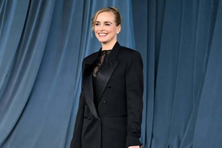 Nina Hoss, bintang 'Hedda', tegaskan era aktris di atas 50 tahun.