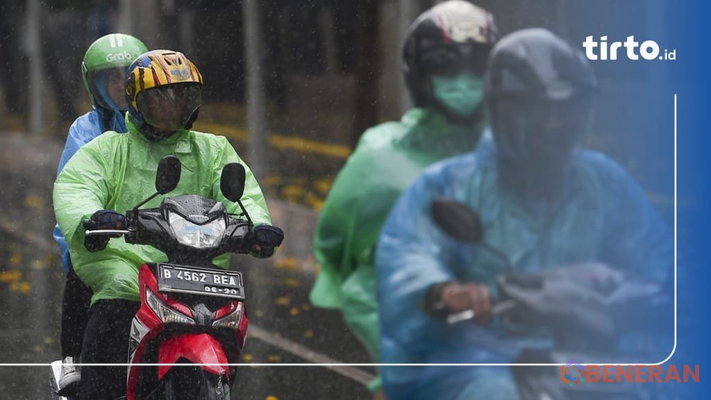 Peringatan BMKG: Cuaca ekstrem dengan hujan lebat dan angin kencang diprediksi melanda nasional.
