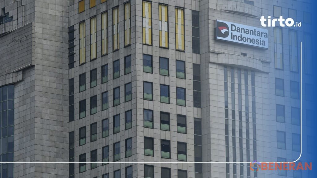 Danantara desak konsolidasi BUMN demi efisiensi, hentikan 'kanibalisme' yang merugikan negara.
