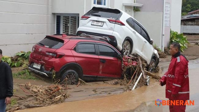 Banjir Sumatra dan Tantangan Klaim Asuransi Kendaraan: Panduan Lengkap untuk Pemilik Terdampak