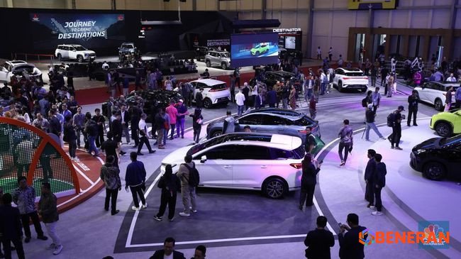 BYD Atto 1 Puncaki Penjualan Mobil Indonesia, Geser Dominasi Innova