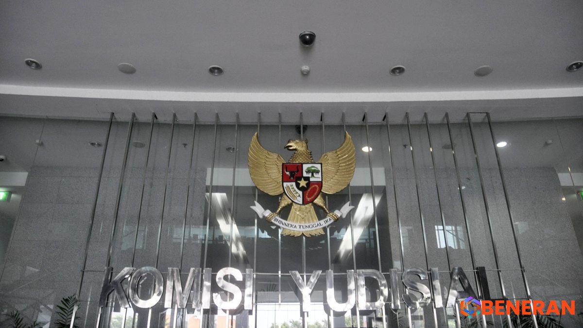 DPR Sahkan Tujuh Calon Anggota Komisi Yudisial untuk Periode 2025-2030