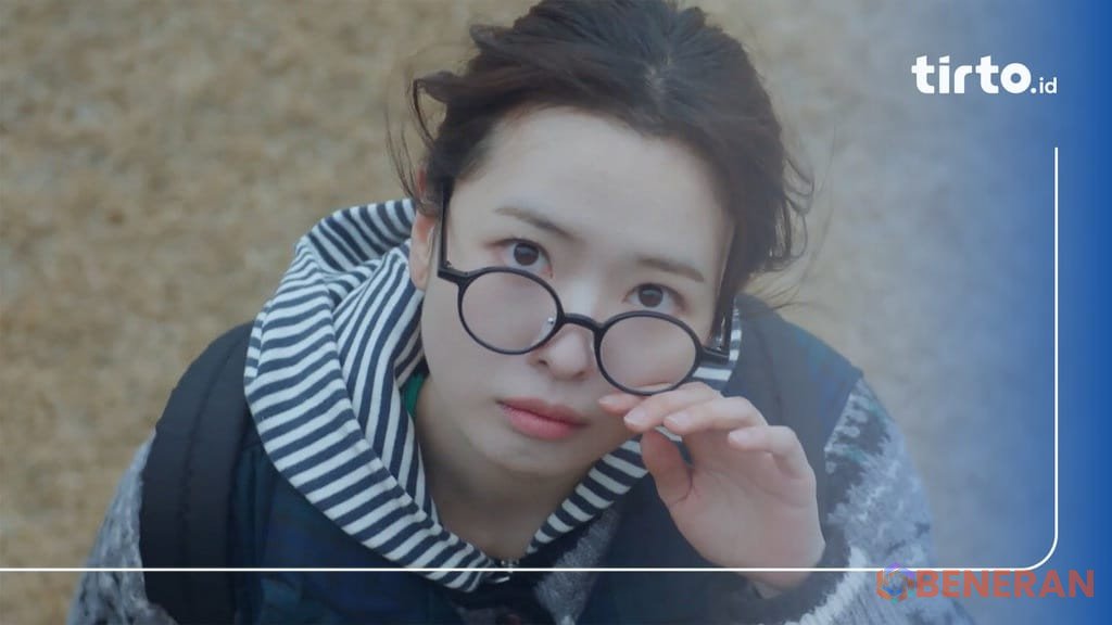 Misteri "LOVE.exe" segera terungkap. Episode perdana tayang 13 November 2025.