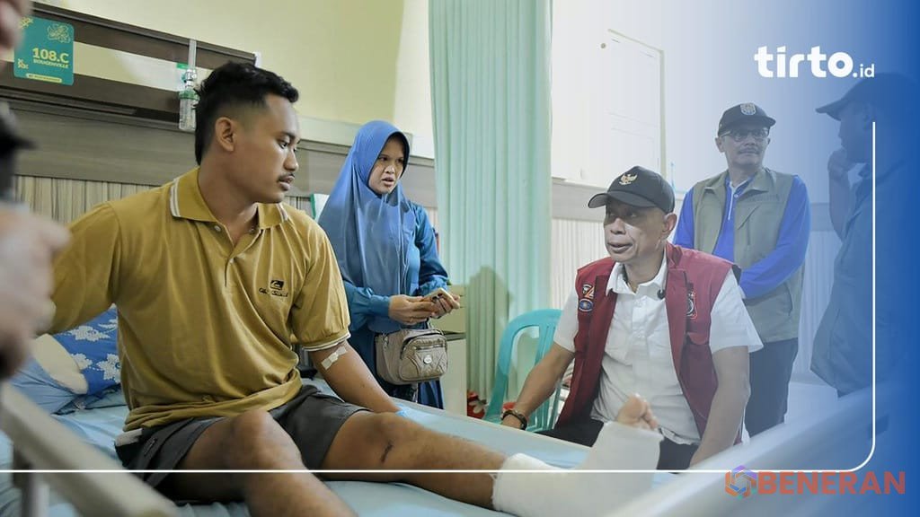 Wamensos Agus Jabo memastikan bantuan sosial tiba di lokasi bencana longsor Cilacap.