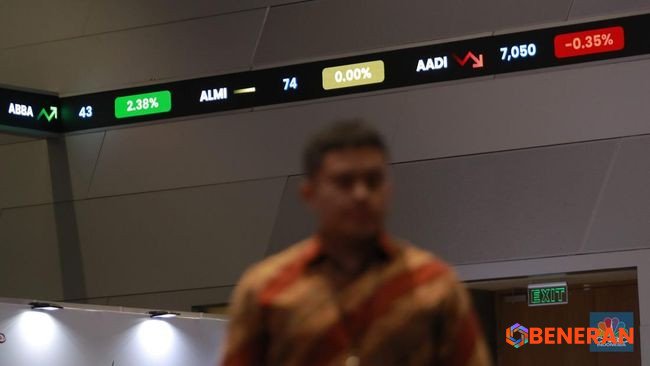 IHSG Terkoreksi Tipis, Sektor Kesehatan dan Teknologi Beda Arah
