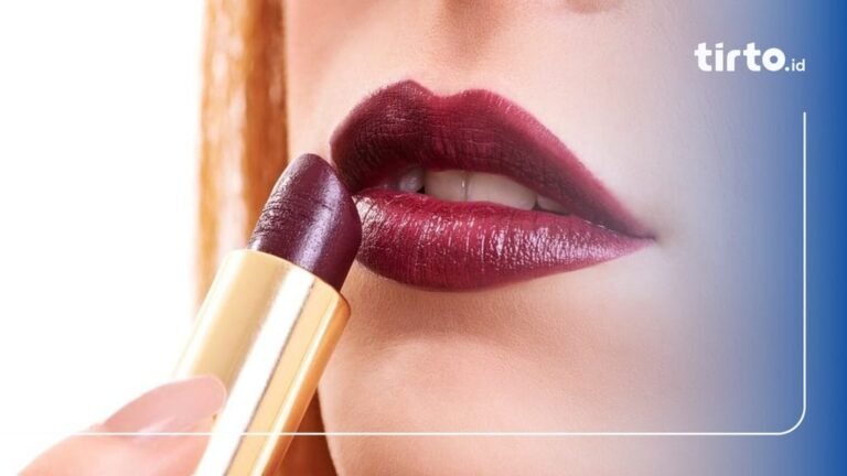 Dapatkan bibir plumpy berkilau memukau dengan rekomendasi lipstik glossy pilihan.