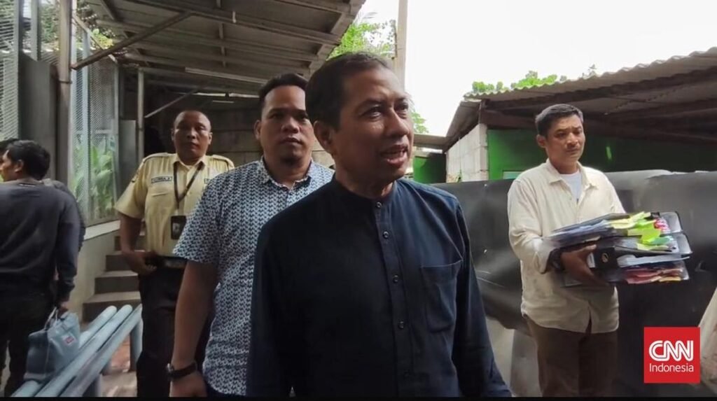 Jelang Kebebasan Ira Puspadewi, Keluarga dan Pengacara Datangi Rutan KPK