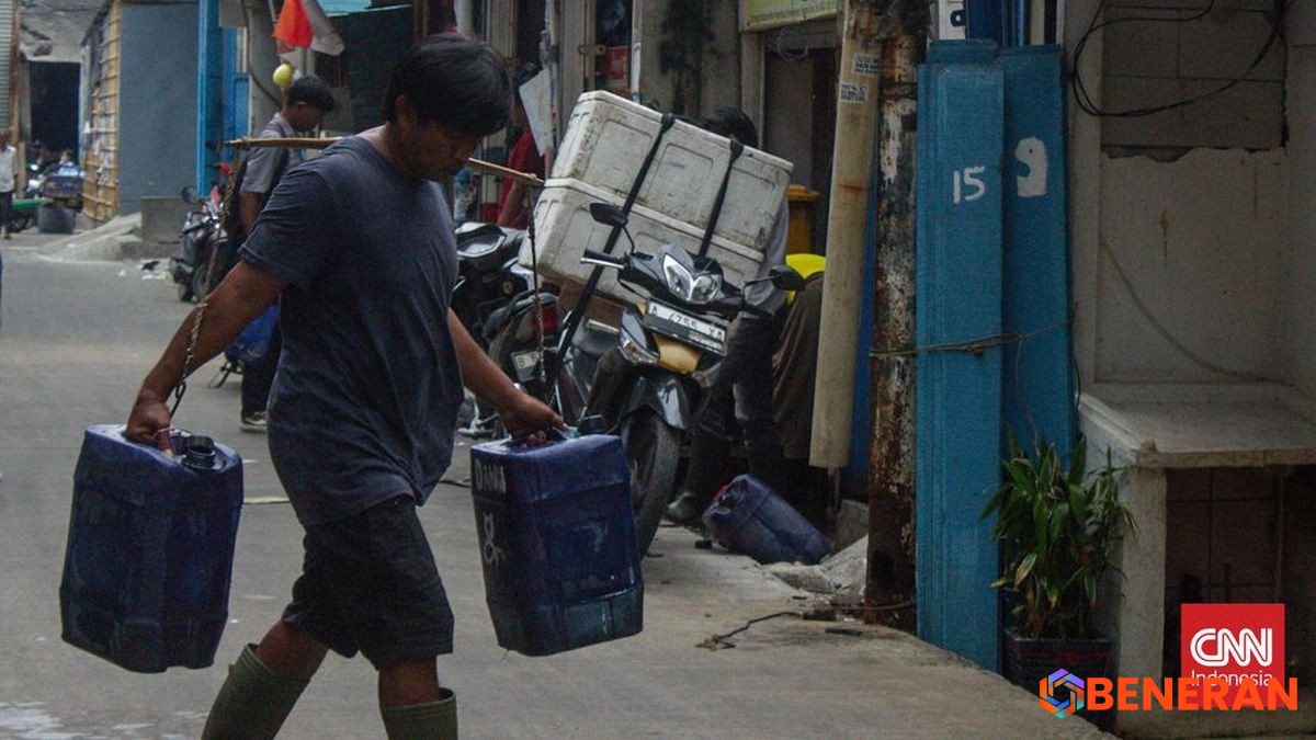 Krisis Air Bersih di Muara Angke: Beban Berat Warga Nelayan Jakarta Utara