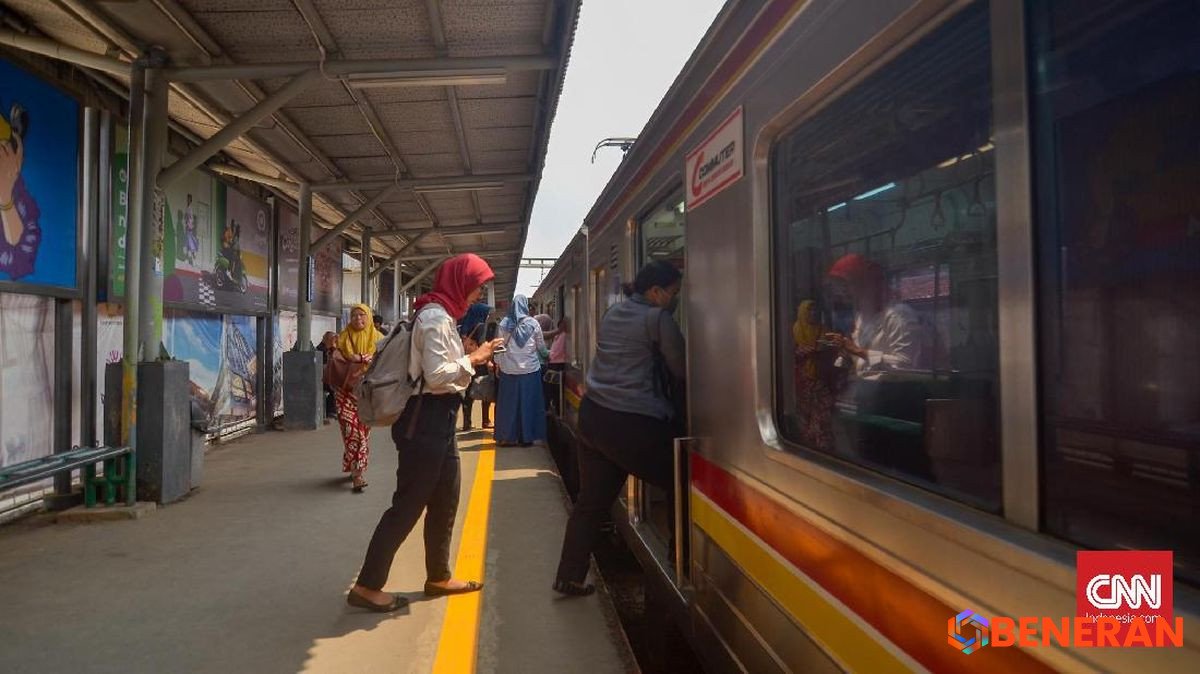 KRL Rute Rangkas Bitung-Tanah Abang Alami Penundaan Singkat