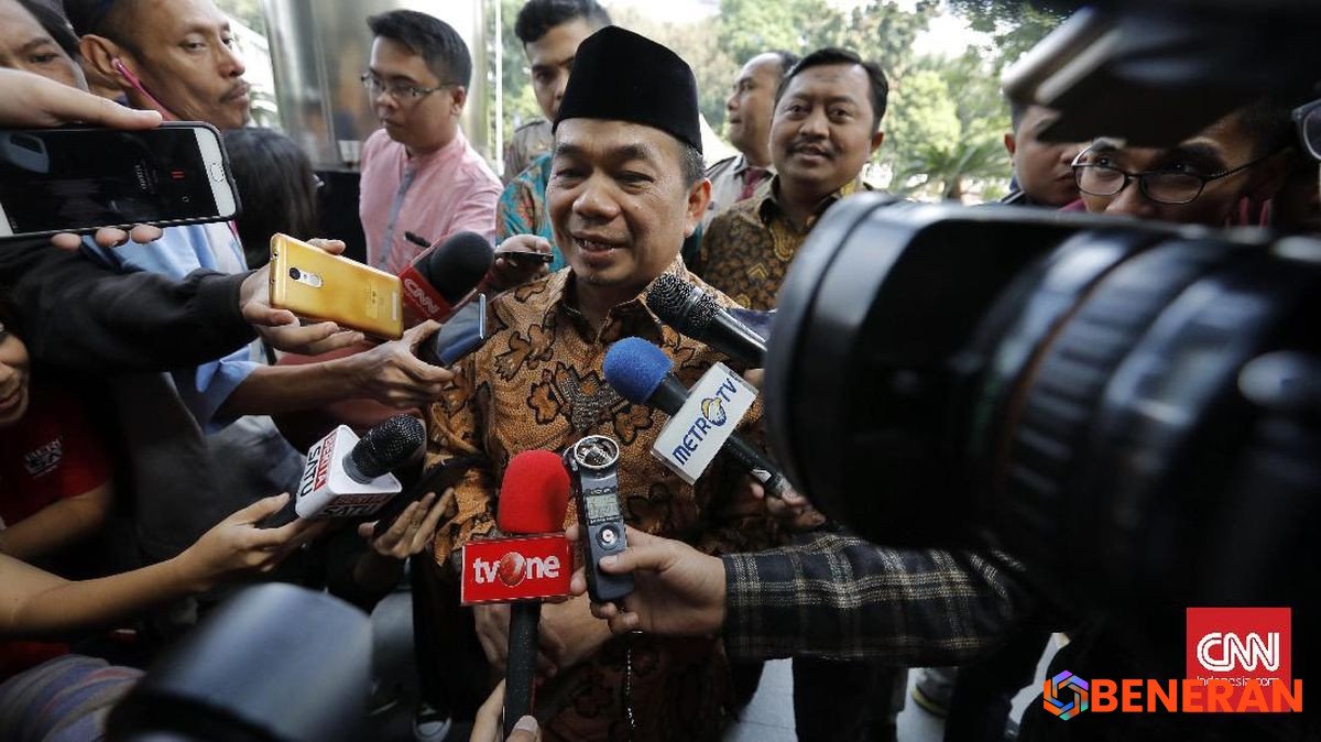 PKS Pertanyakan Relevansi Studi Banding Rektor IPDN, Dorong Penguatan Pendidikan Politik Gen Z