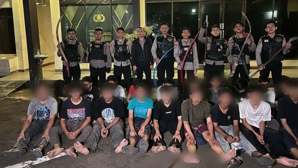 Polisi Amankan Puluhan Anggota Geng Motor 'Albatros' di Bandung