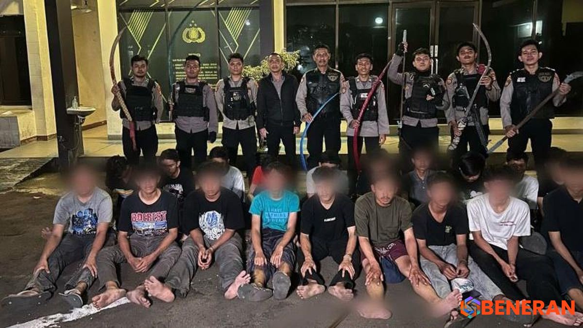 Polisi Amankan Puluhan Anggota Geng Motor 'Albatros' di Bandung