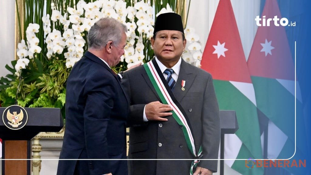 Prabowo Subianto, Presiden terpilih, menerima penghargaan tertinggi Kerajaan Yordania dari Raja Abdullah II.