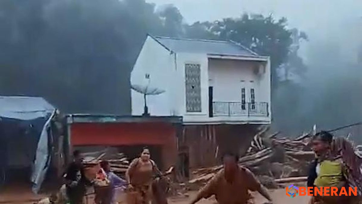 Puluhan Jiwa Melayang Akibat Banjir dan Longsor Melanda Sumatera Utara