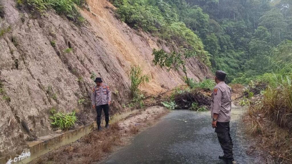 Tragedi Sibolga: Banjir dan Longsor Renggut Lima Nyawa, Empat Hilang