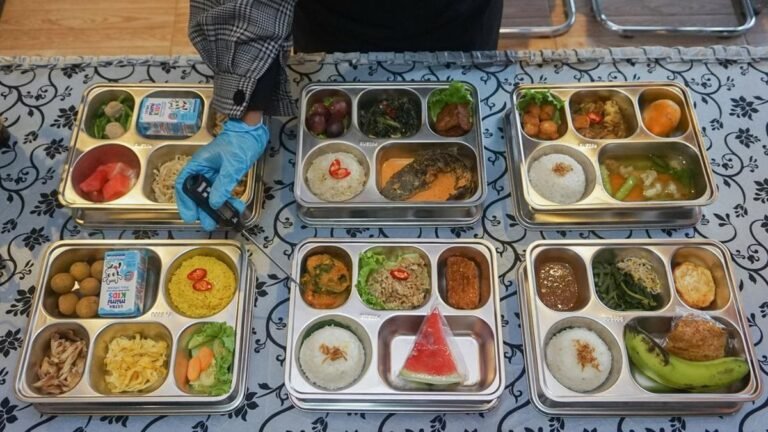 Update: 52 SPPG Aceh Alihkan 185 Ribu Paket MBG untuk Korban Bencana