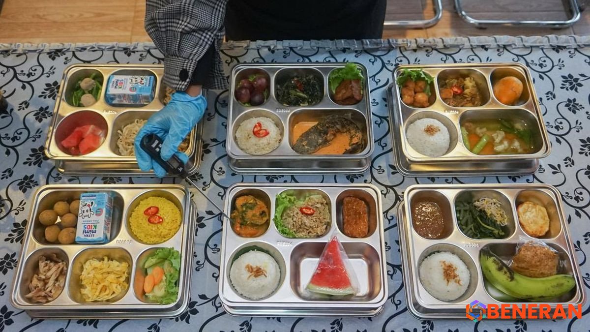 Update: 52 SPPG Aceh Alihkan 185 Ribu Paket MBG untuk Korban Bencana