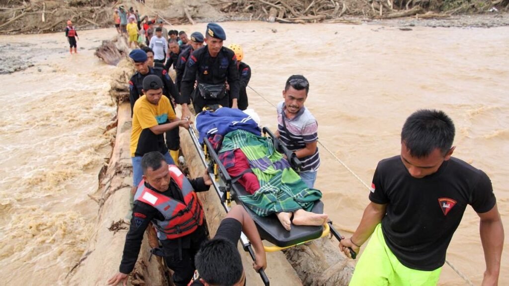 Update: BNPB: Stok Makanan untuk Korban Banjir Sumut Aman 1 Minggu ke Depan