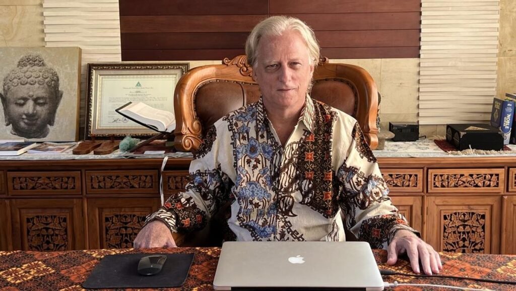 Update: Profil Charles Holland Penasihat Khusus Gus Yahya yang Dicopot PBNU