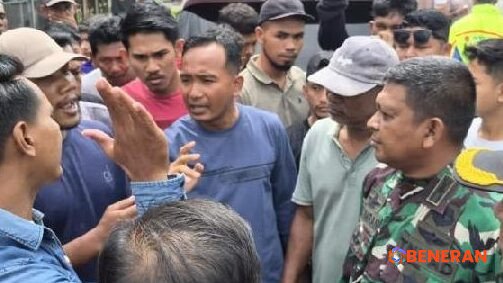 BEM UGM Mendesak Investigasi Dugaan Kekerasan TNI pada Konvoi Bendera Bulan Bintang