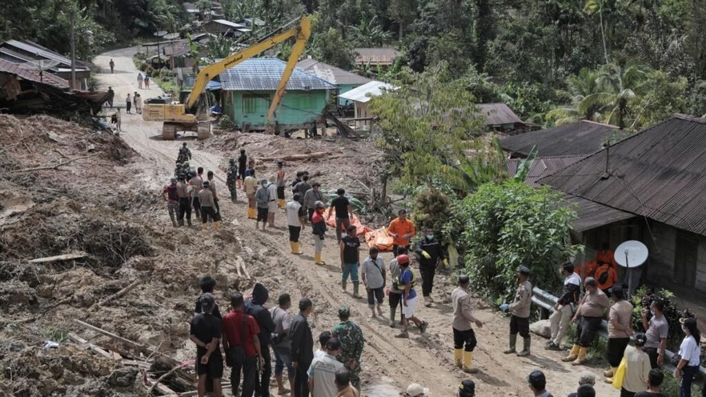 Bencana Hidrometeorologi Sumatra: 447 Meninggal, Ratusan Masih Hilang