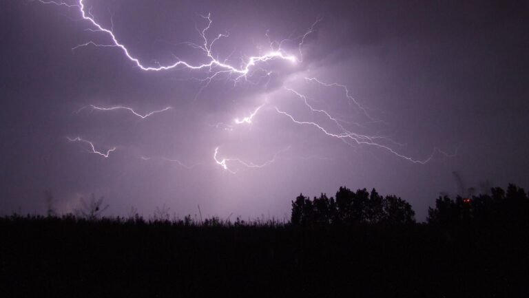 BMKG Peringatkan Potensi Bibit Siklon, Ancaman Bencana Hidrometeorologi Meluas Hingga 2026