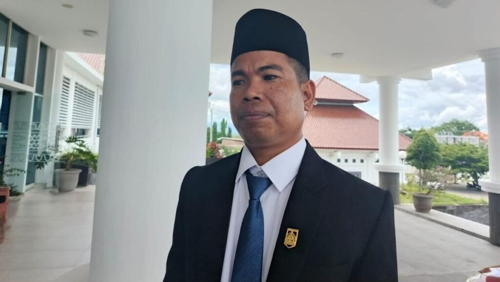Dono Kasino Indro, Dari Nama Ikonik ke Kursi DPRD Lombok Tengah