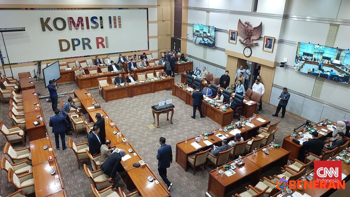 DPR Setujui RUU Penyesuaian Pidana, Pembaharuan Hukum Nasional di Depan Mata
