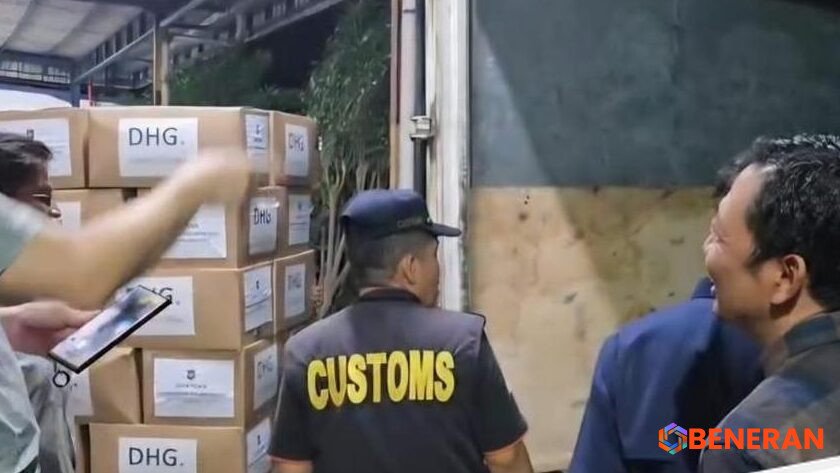 Kemendagri Amankan Distribusi Ratusan Ribu Pakaian untuk Korban Bencana Aceh