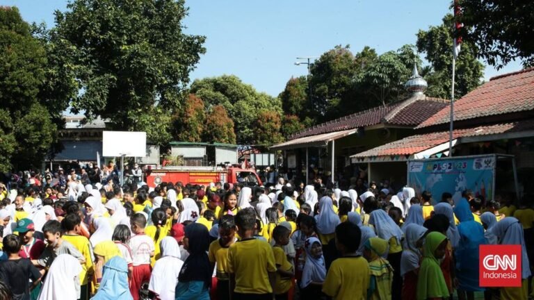 Kemendikdasmen Siapkan Dukungan Komprehensif untuk Siswa Korban Bencana di Sumatra