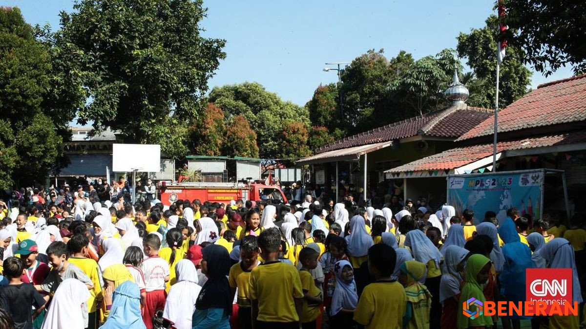 Kemendikdasmen Siapkan Dukungan Komprehensif untuk Siswa Korban Bencana di Sumatra