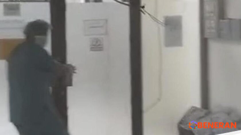 Langit-langit Ruang Bedah RSUD Cilegon Runtuh, Tak Ada Korban Jiwa