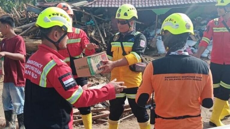 Merdeka Group Donasikan Rp 977 Juta untuk Pemulihan Bencana di Sumatra