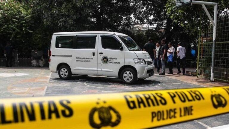 Mobil Terobos Area Sekolah di Jakarta Utara, Belasan Korban Berjatuhan
