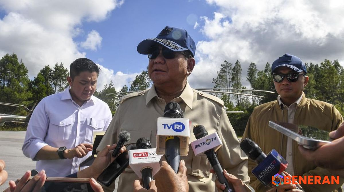 Prabowo Tinjau Langsung Lokasi Bencana di Sumatra, Soroti Perbaikan Situasi