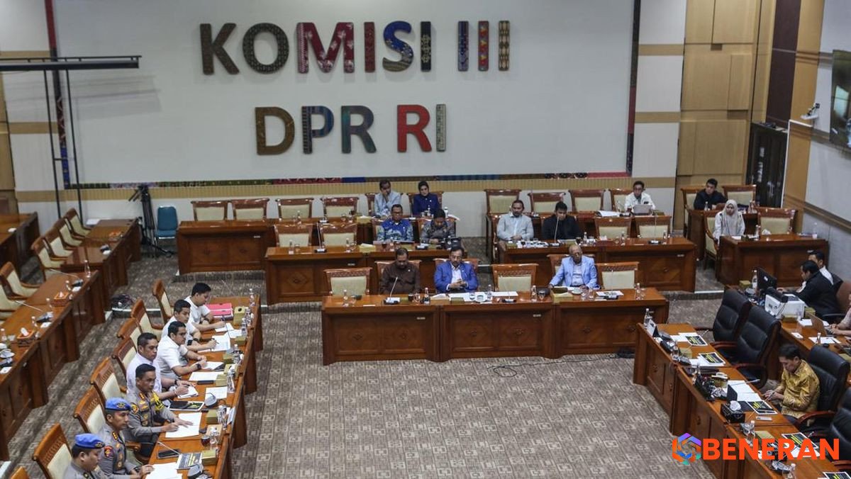 Reformasi Polri: Ketegangan Antara Pendekatan Radikal dan Kultural