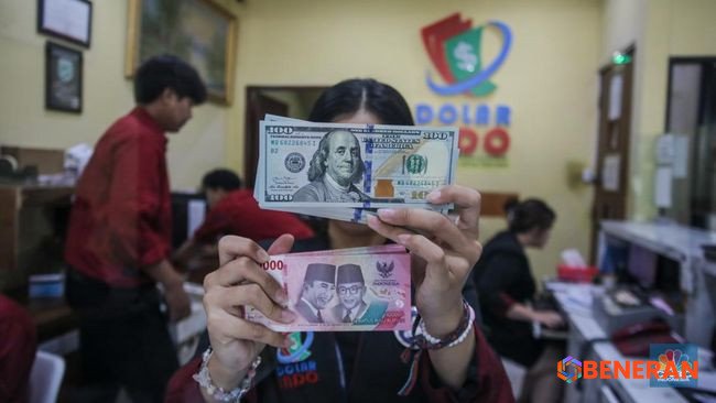 Rupiah Menguat Awal Hari, Dolar AS Terkoreksi ke Rp 16.610