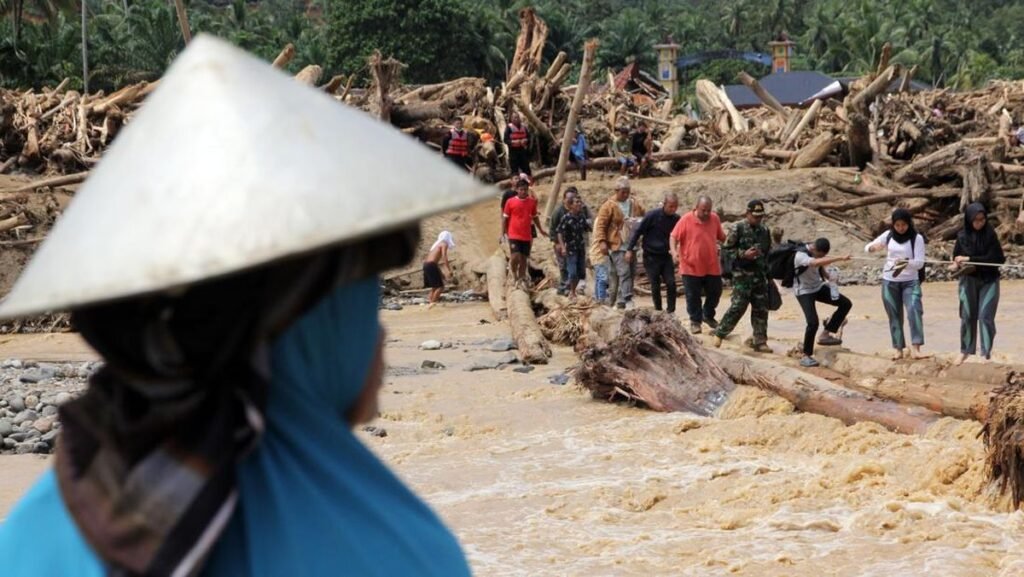 Sumatra Berduka: Ratusan Korban Jiwa Akibat Banjir dan Longsor