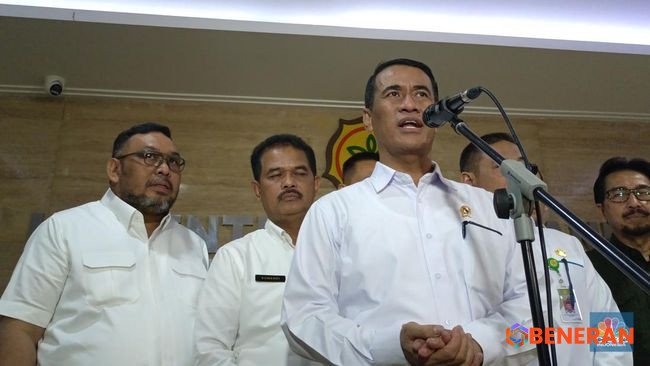 Update: Amran Jamin Banjir Sumatra Tak Ganggu Produksi Beras, Sigap Cek Harga