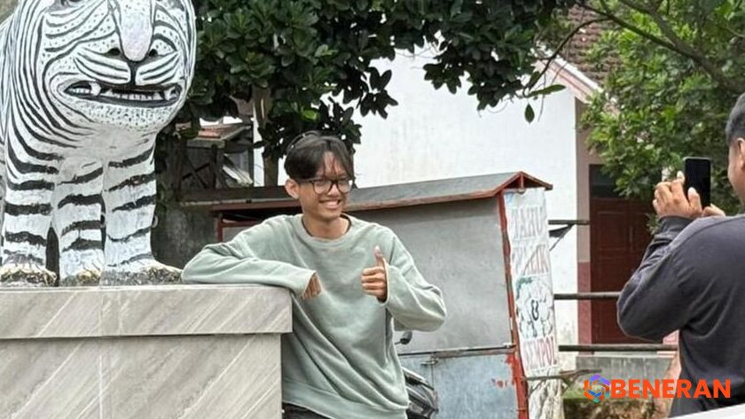 Patung Macan Putih Kediri: Dari Ejekan Kuda Nil Menjadi Magnet Swafoto Viral