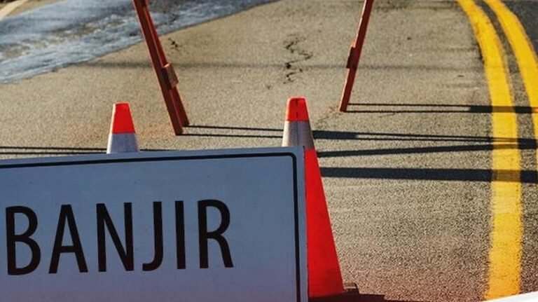 Update: Pemotor Sempat Diizinkan Masuk Tol JORR Akibat Jalan Arteri Banjir