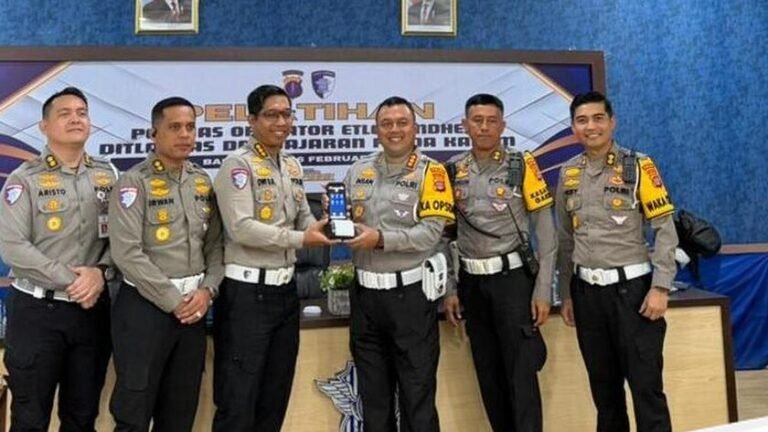 Update: ETLE Mobile Handheld Perkuat Modernisasi Penindakan Lalu Lintas di Wilayah Kaltim