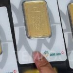 Harga Emas Antam Terkoreksi Tajam, Sentuh Level Rp 2.943.000 per Gram