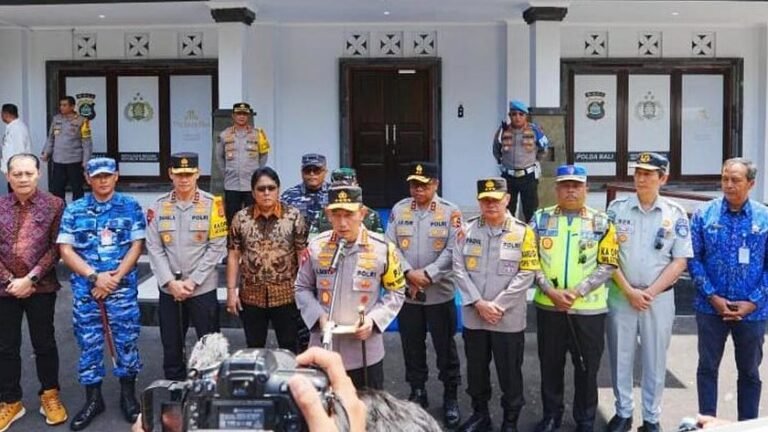 Pariwisata Indonesia Menggeliat: Kapolri Jamin Keamanan dan Layanan Prima di Destinasi Utama