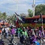 Arus May Day: Bus Pengangkut Buruh Penuhi Jalanan Jakarta Menuju Monas