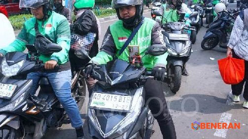 Paradoks Pasar Kerja: Angka Pengangguran Turun di Tengah Badai PHK