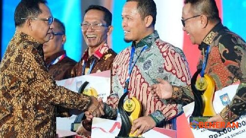 Pekanbaru Raih Apresiasi Bergengsi untuk Program Zero Stunting dan Pemberdayaan