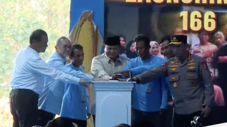 Prabowo Apresiasi Kapolri Listyo Sigit: Sinyal Kontinuitas Kepemimpinan