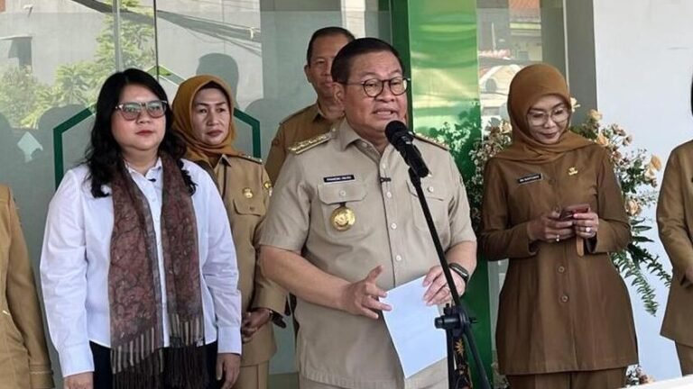 Pramono Resmikan Puskesmas Pembantu di Jakarta Barat: Harapan Baru Atasi Permukiman Kumuh